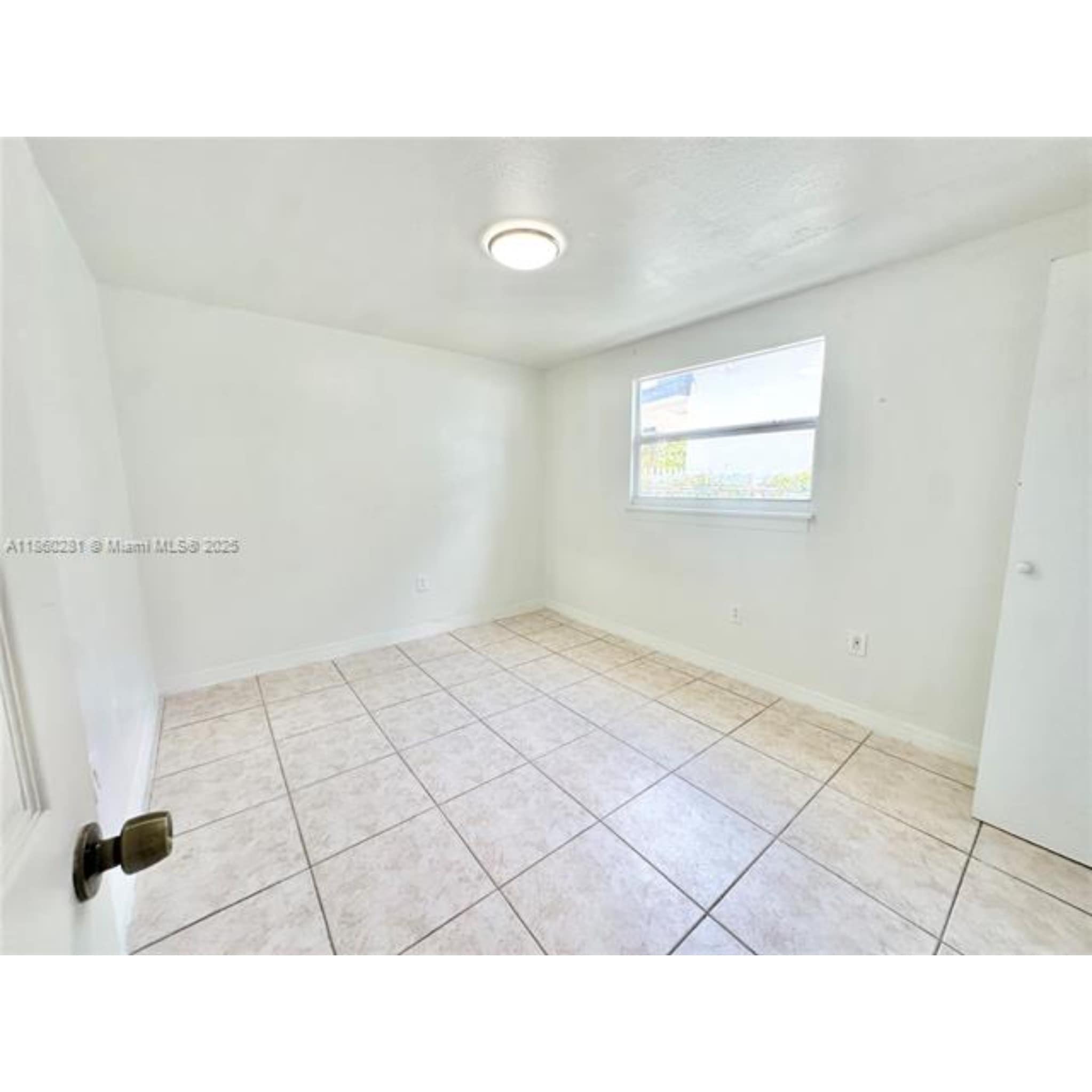 Building Photo - 7156 NW 15th Ct