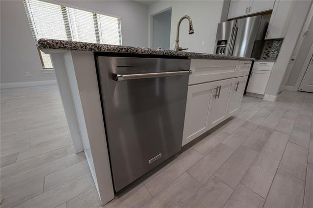 Building Photo - 4540 Refugio Dr