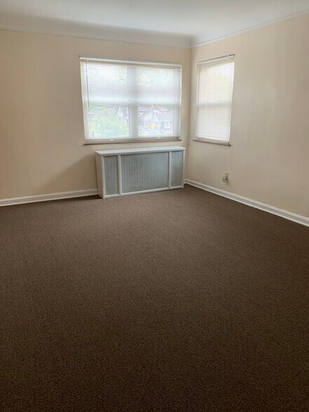 Living Room - 6734 Montgomery Rd