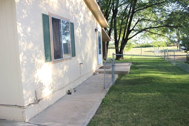 Building Photo - Nice Duplex in N.W. Ft. Collins