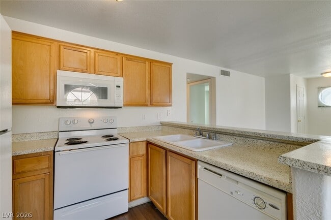 Building Photo - 2963 Juniper Hills Blvd