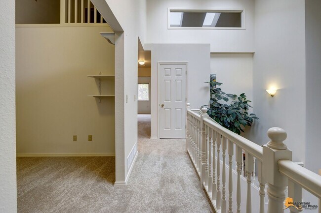 Building Photo - 3004 Brittany Pl