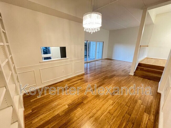 Building Photo - 116 Roberts Ln