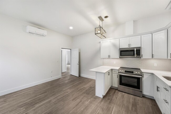 Building Photo - 1083 US-9