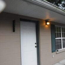 Building Photo - 1021 NE 2nd Ave