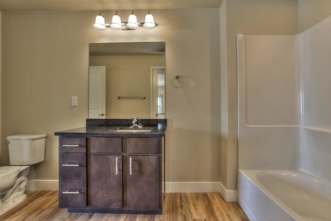 Building Photo - 303 W Prospect Rd