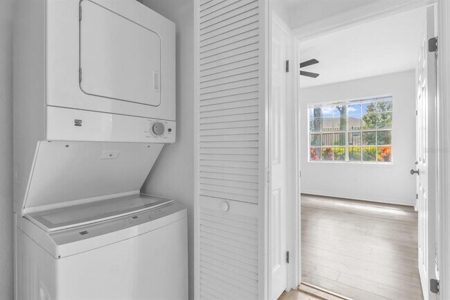 Building Photo - 2648 Robert Trent Jones Dr