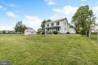 Building Photo - 5452 Middle Rd