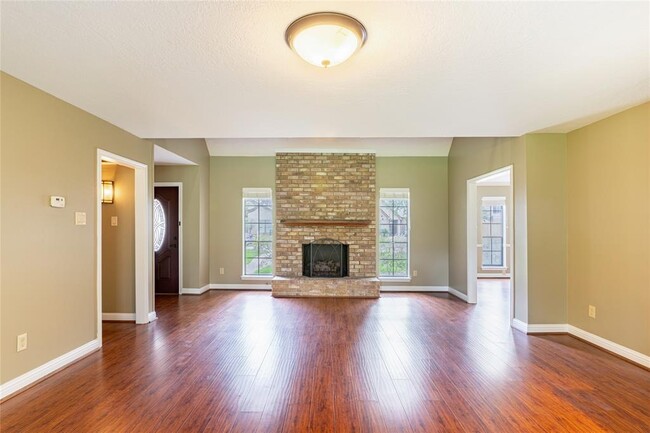 Building Photo - 2414 Cypress Hill