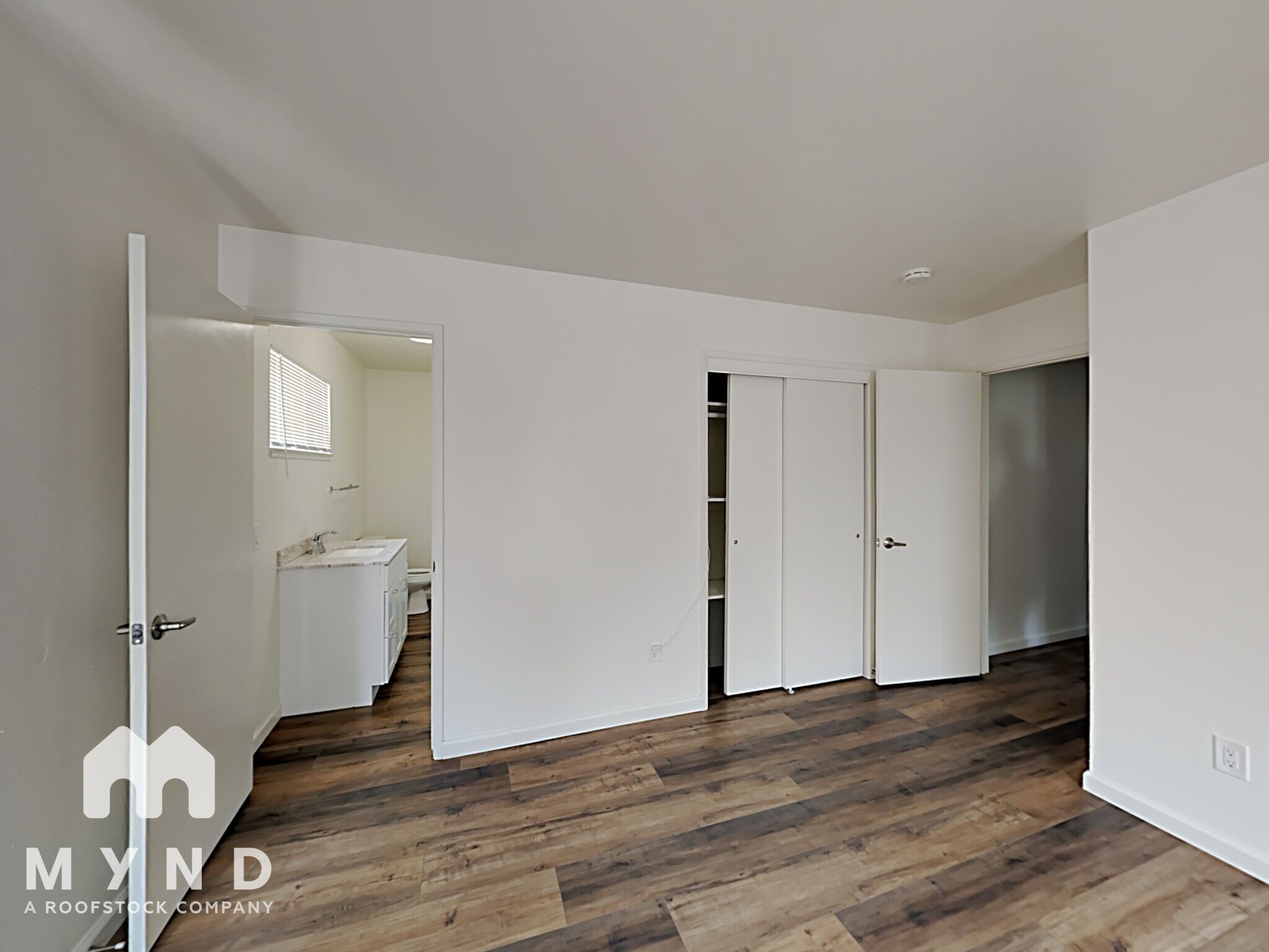 Building Photo - 2740 42nd St