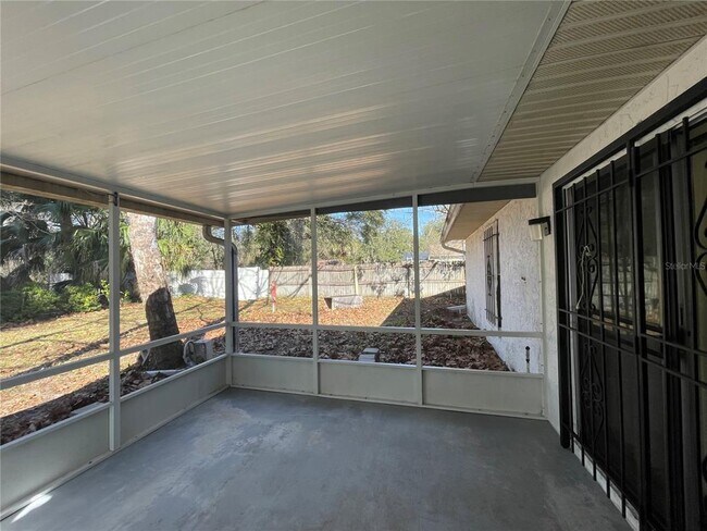 Building Photo - 1612 S High St