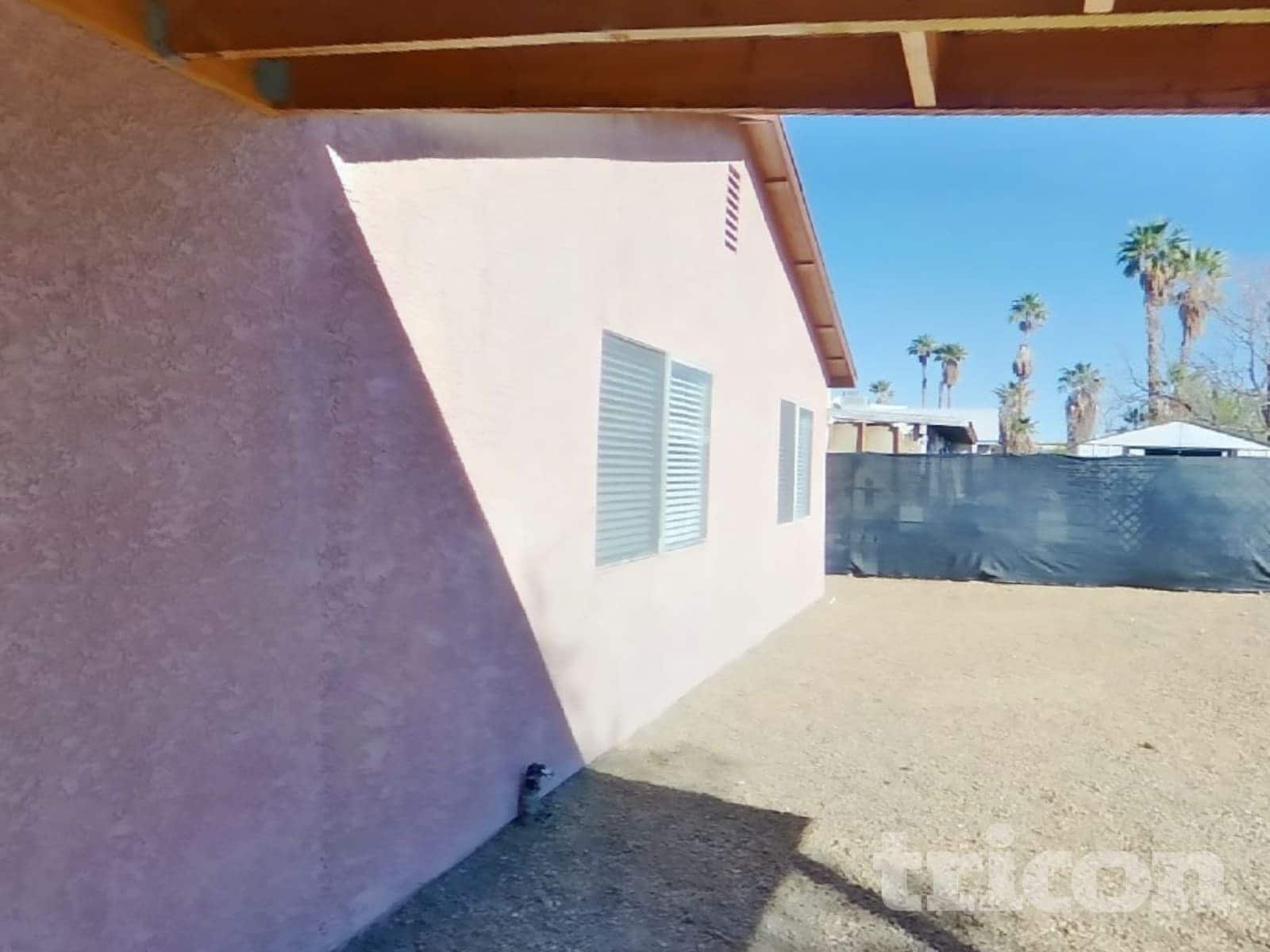 Building Photo - 4078 Deerfield Ave