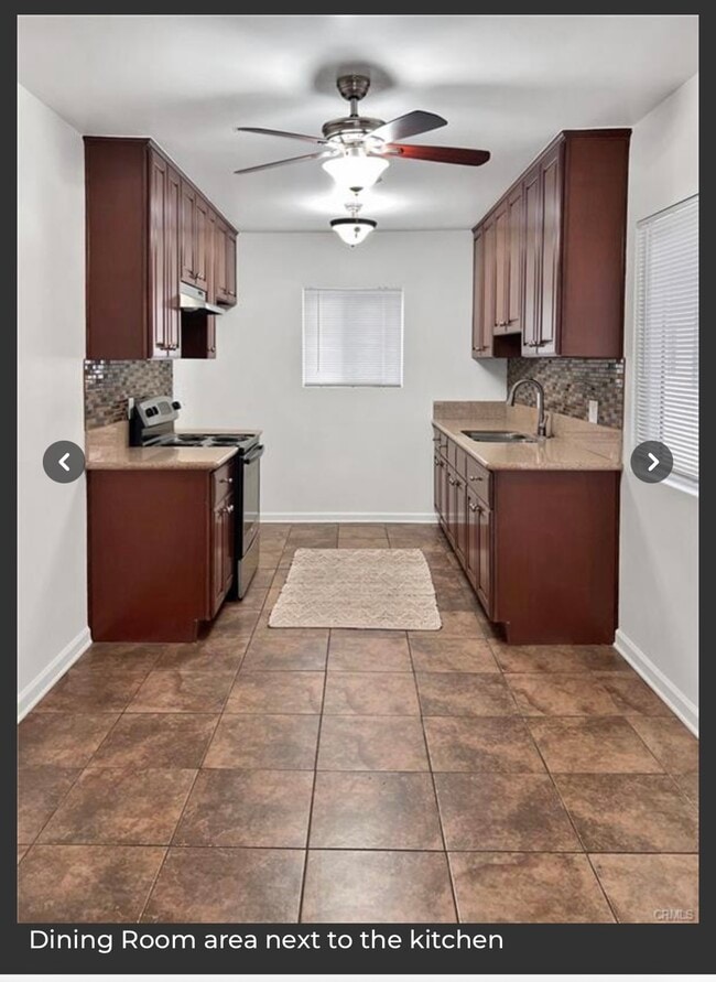 Building Photo - 5620 Woodman Ave