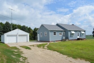 Building Photo - 21600 Heather Ave