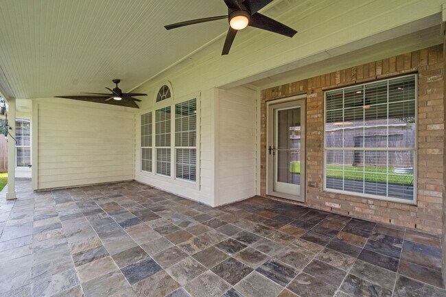 Building Photo - 3007 Rustic Gardens Dr