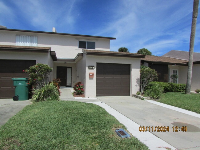 Primary Photo - 1128 Mary Joye Ave