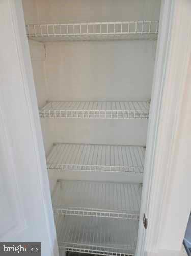 Building Photo - 803 Jeannette Ave