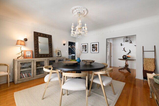 dining room - 148 S Orange Dr