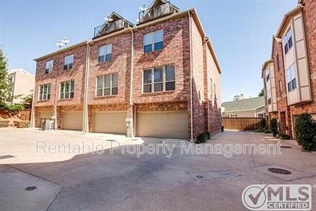 Building Photo - 3610 Gillespie St