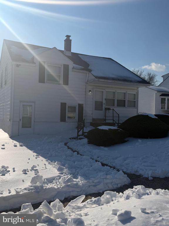 Building Photo - 3531 W 13th St