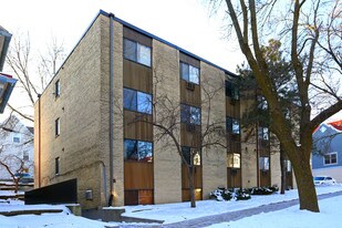 Building Photo - 126-128 S Franklin St