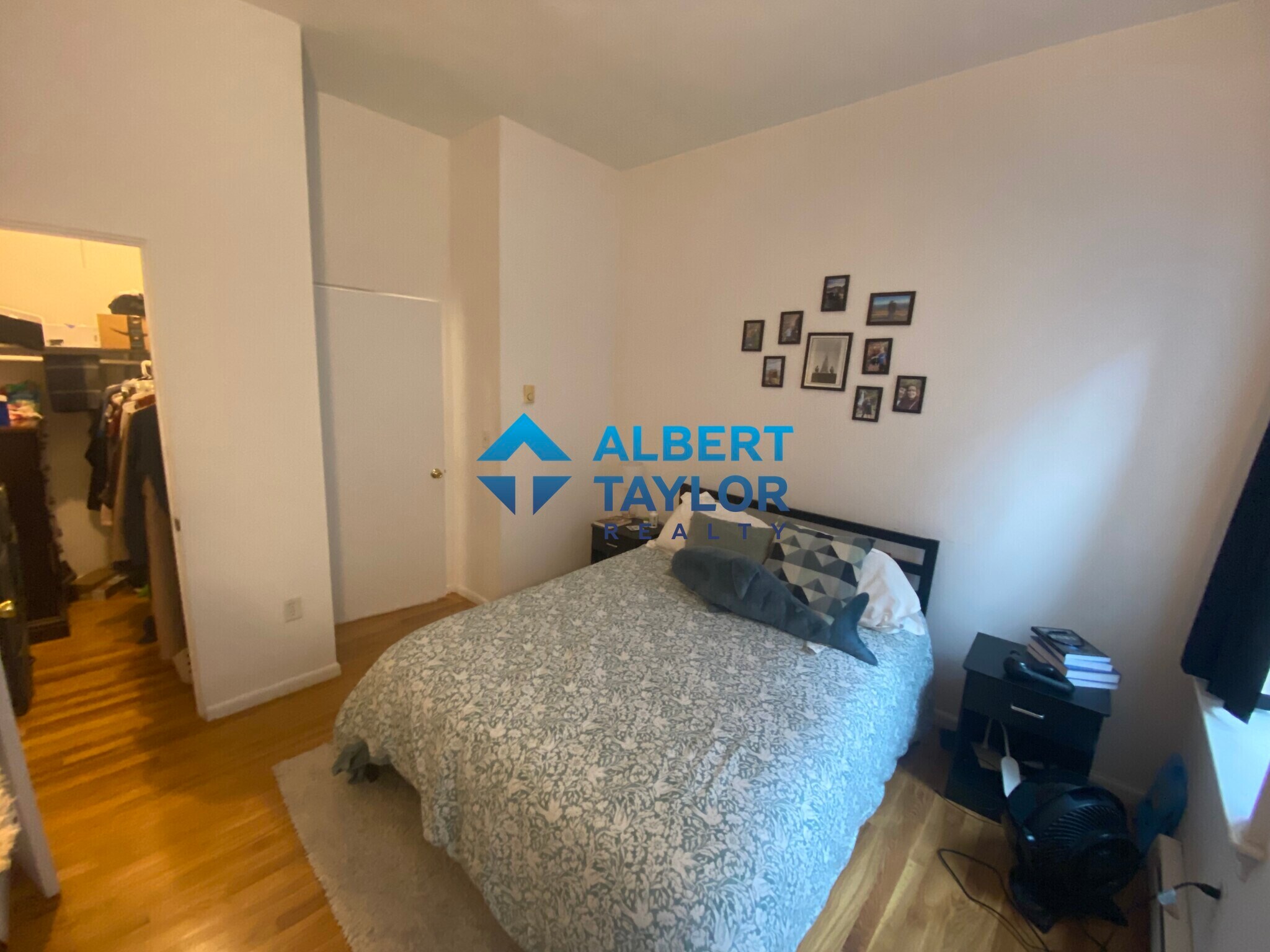 Building Photo - 24 Isabella St