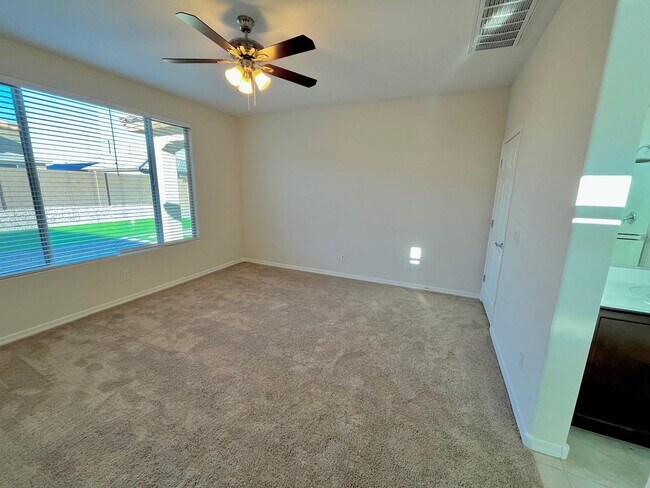 Building Photo - Home in Litchfield Park at Canyon Views! 2 MASTER SUITES!