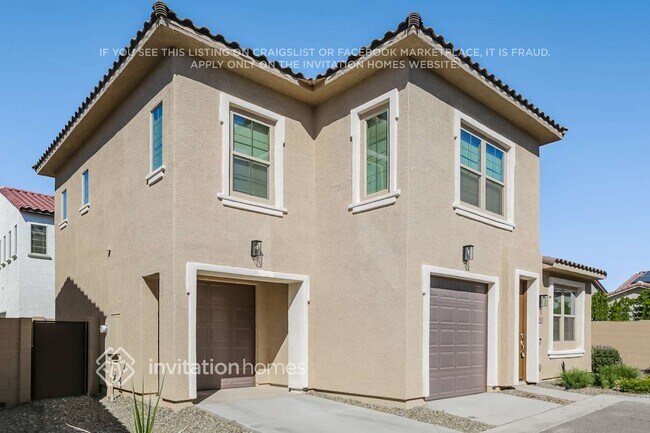 Building Photo - 18932 W Reade Ave