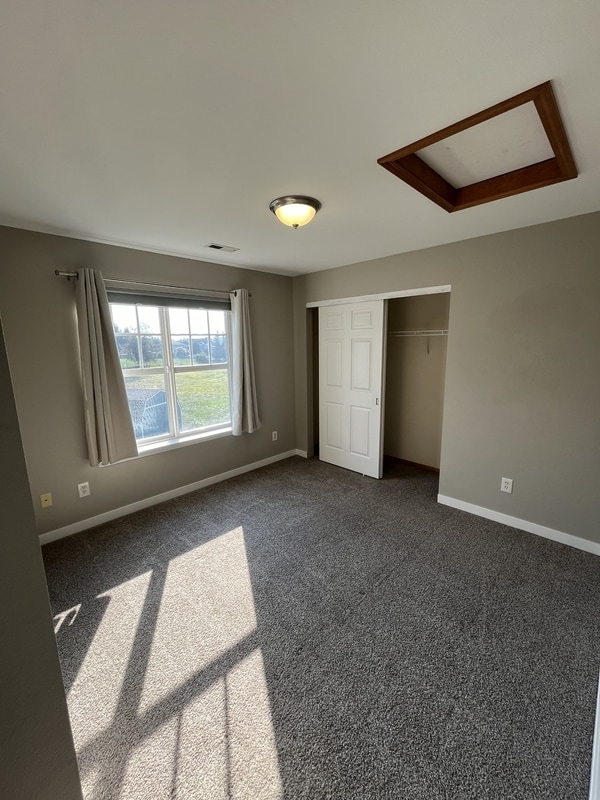Building Photo - 1341 Colony Ct