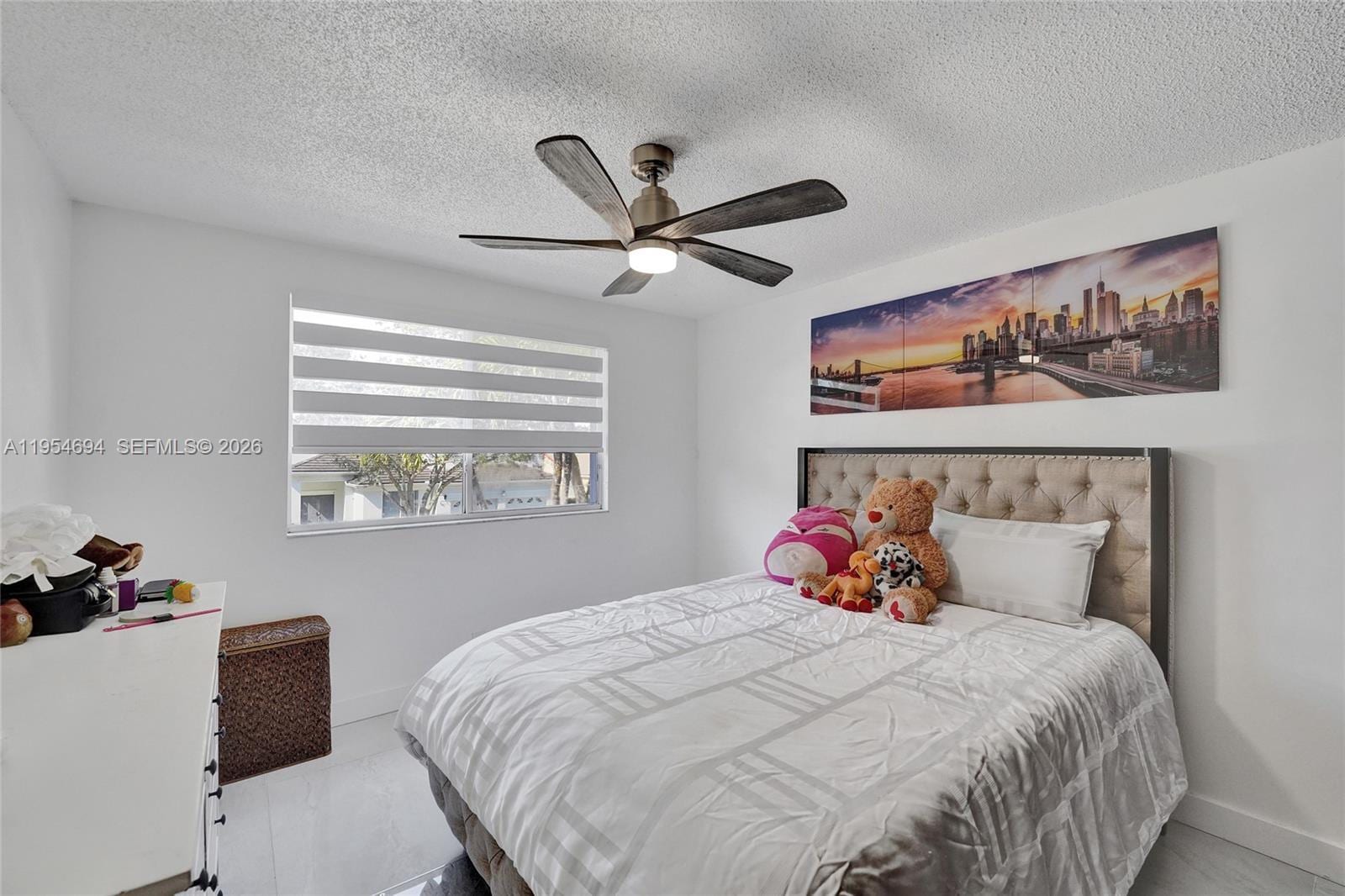 Building Photo - 1367 Camellia Cir