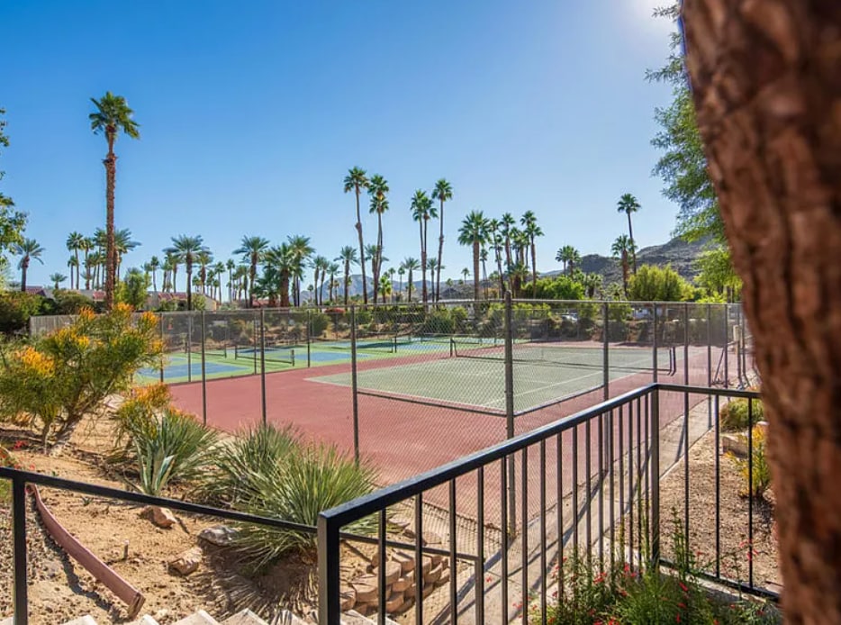 Tennis/Pickleball - 5300 E Waverly Dr