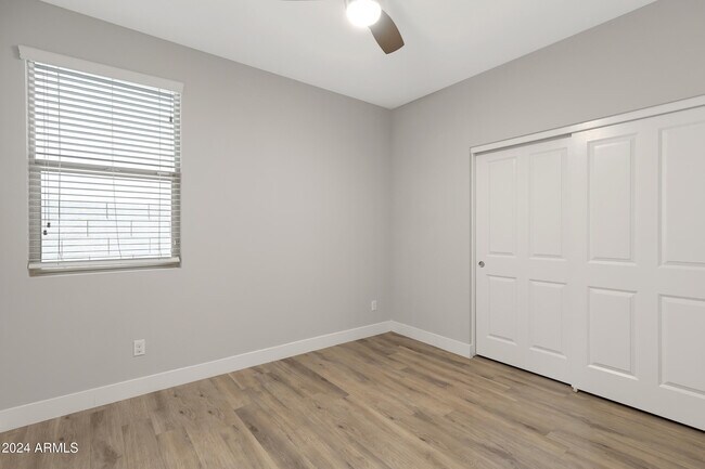 Building Photo - 14396 W Wethersfield Rd