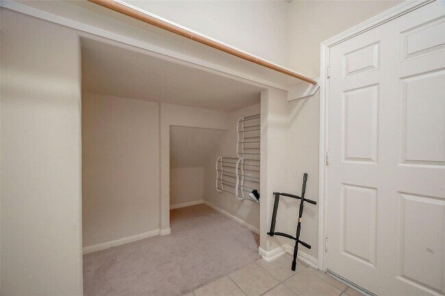 Building Photo - 6302 Wellness Landing Ln