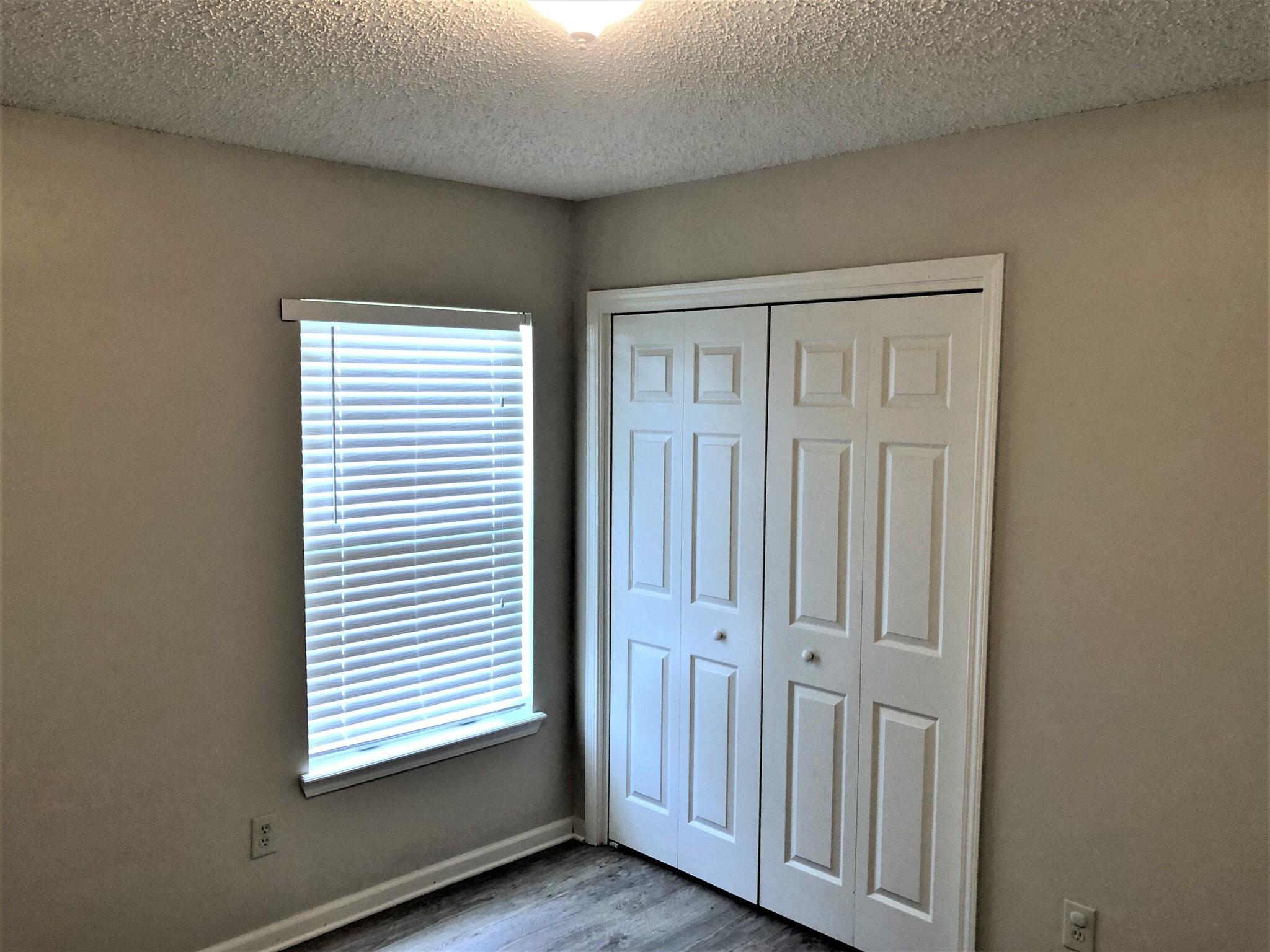 Building Photo - 1773 Dartmouth Dr