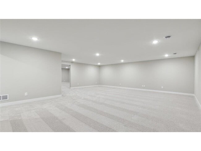 Building Photo - 5574 130th Way N