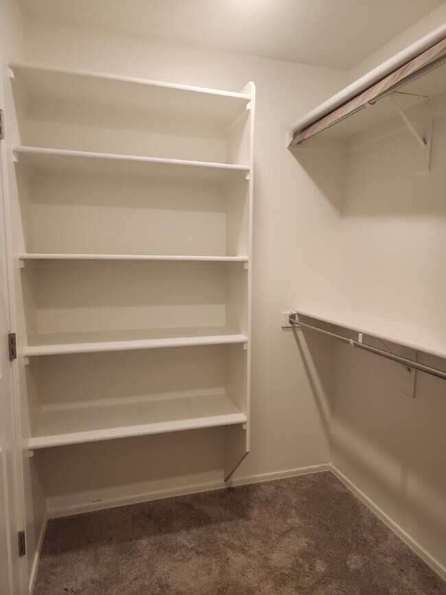 Building Photo - "Spacious 4-Bedroom Oasis in Casa Grande with 2 Full Baths – Your Perfect Home Awaits!"