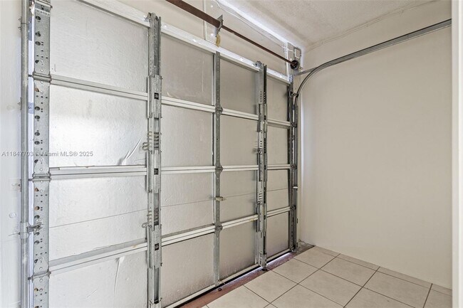 Building Photo - 14202 SW 151st Ct