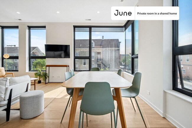 Building Photo - Room in Shared 4 bed/3 bath home