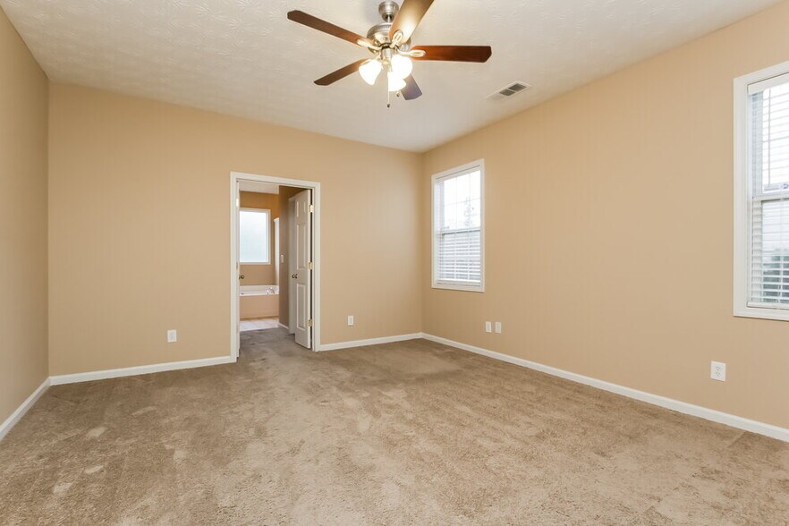 Building Photo - 799 Clairidge Elm Trail SW