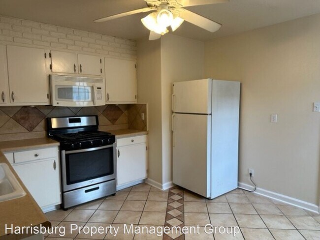 Building Photo - 3 br, 1.5 bath House - 6117 Nassau Rd