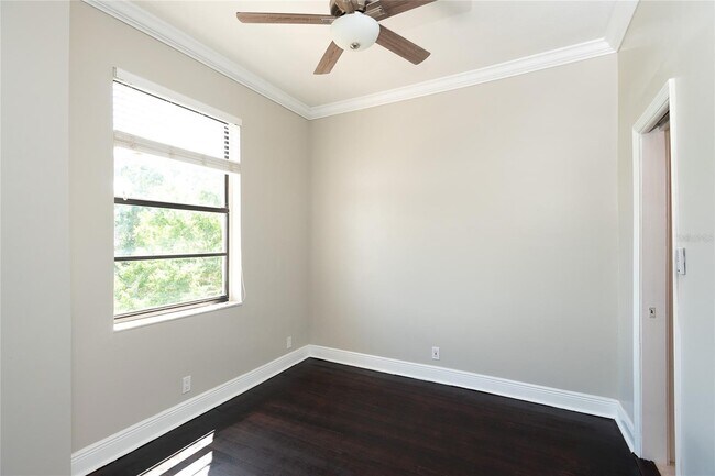 Building Photo - 2109 Bayshore Blvd