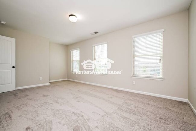 Building Photo - Beautiful 4/3 McDonough Home!