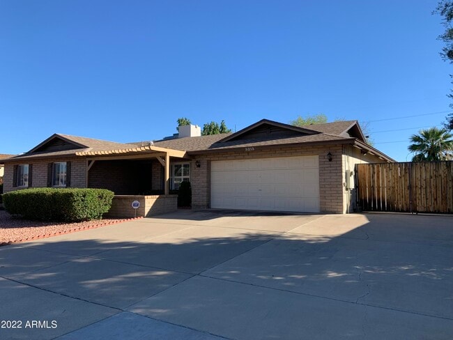 Building Photo - 3213 W McRae Way