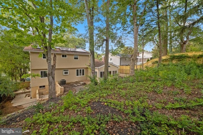 Building Photo - 210 Lastner Ln