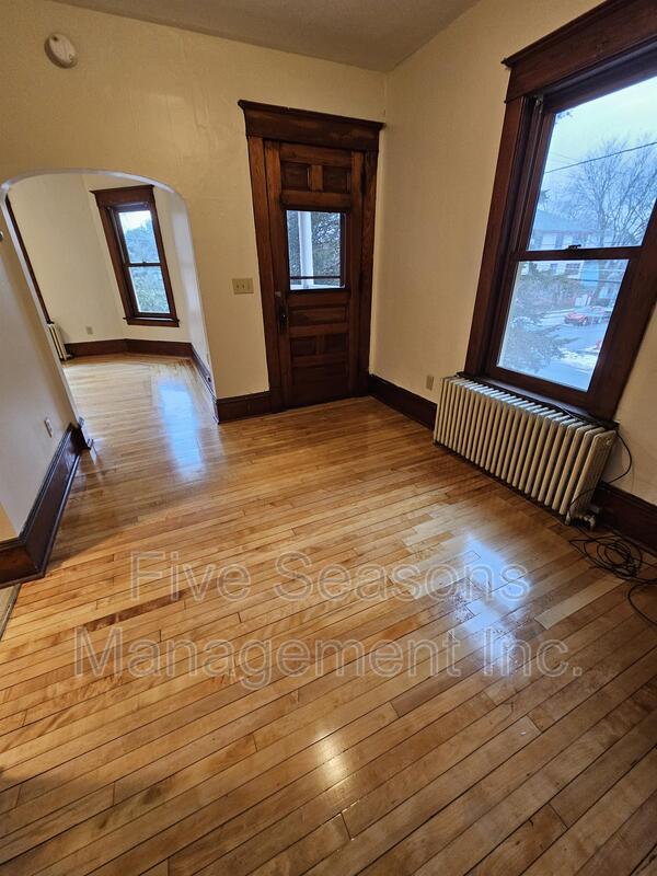 Building Photo - 38-40 Monroe Street - 2