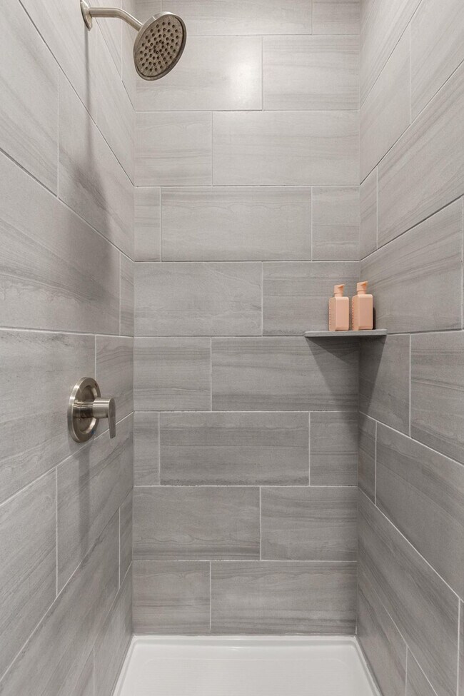 Building Photo - 5820 1/2 Cameron Road-SI FL4-ID1303398P