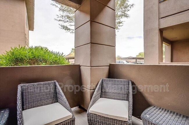 Building Photo - 7009 E Acoma Dr