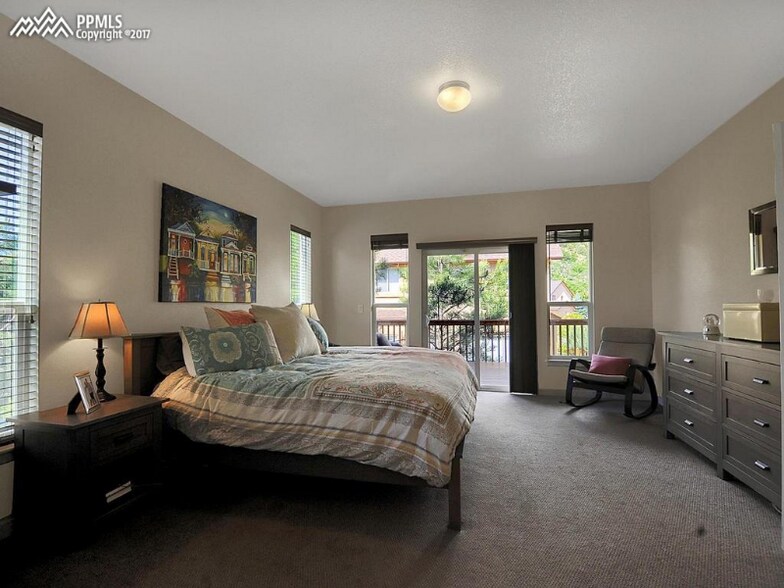 Building Photo - 4478 College Park Ct