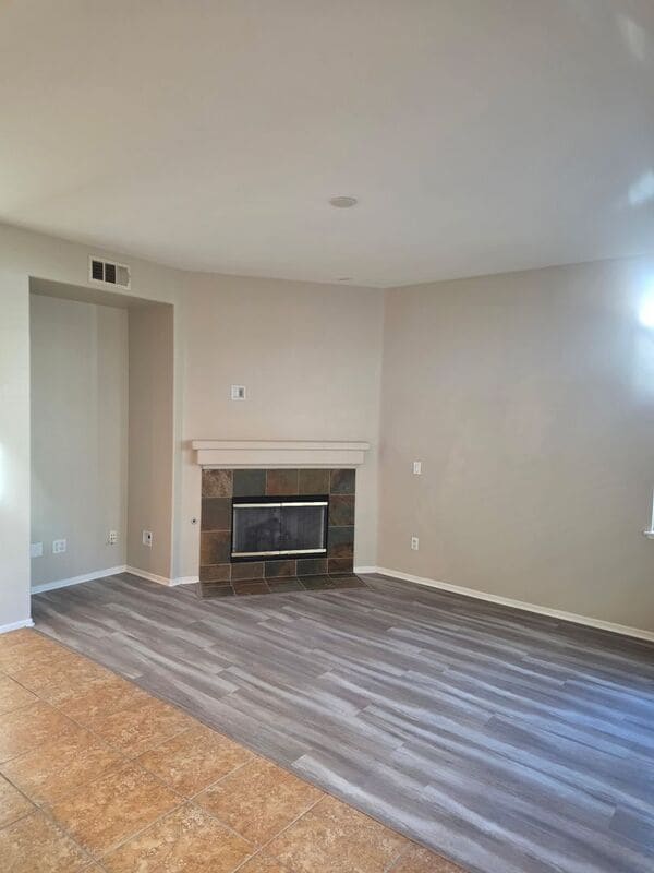 Building Photo - 28958 Newport Rd