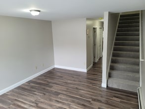 Building Photo - 1 Tourmaline Dr